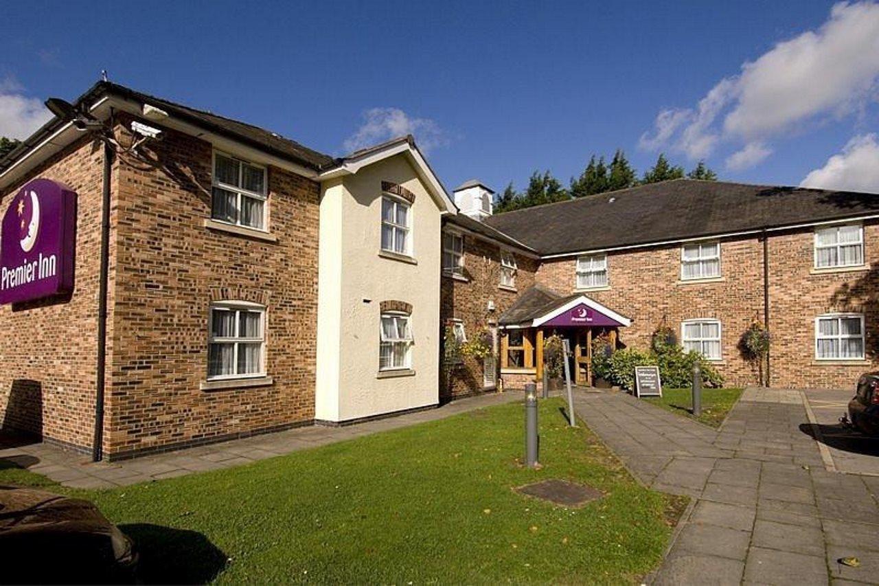 Premier Inn Wrexham North Exterior foto